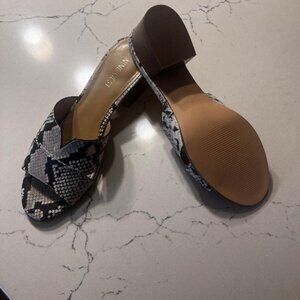 NEW Nine West Snake Skin Slides